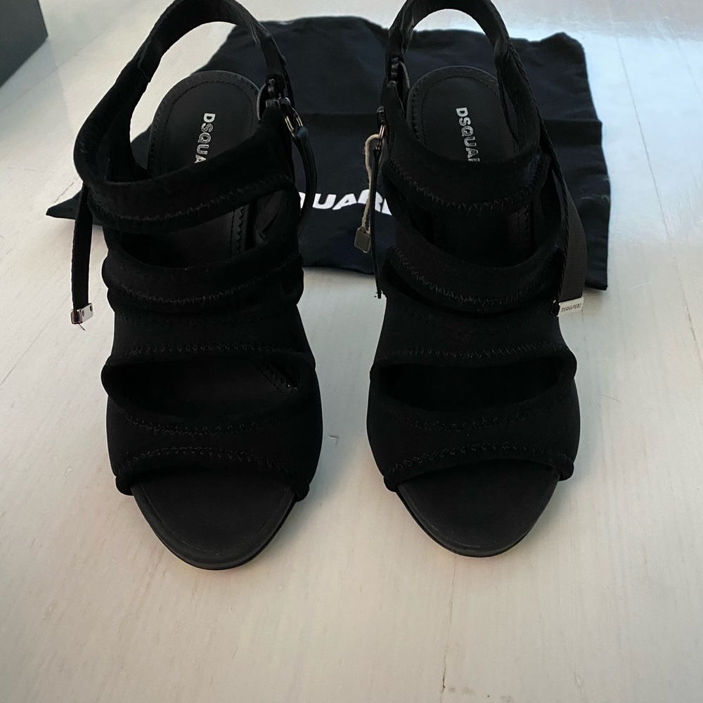DSQUARED2 NEOPRENE HEELS